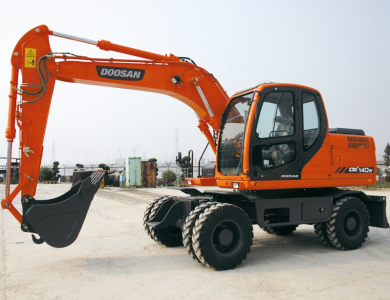 Cho thuê xe cơ giới, xe cuốc, máy múc Bình Dương