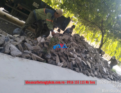 Vận chuyển chở đổ xà bần quận Bình Thạnh - Nhận Công Trình Gấp