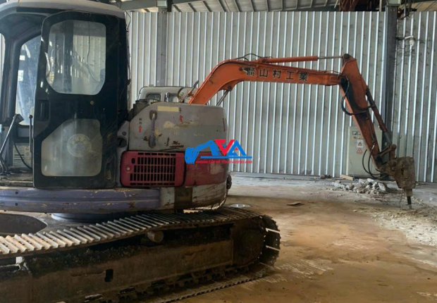 Đập Phá Tháo Dỡ Nhà Cấp 4 TPHCM Uy Tín – Thi Công Nhanh Giá Rẻ