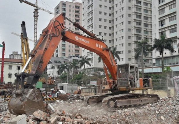 Đập Phá Tháo Dỡ Nhà Cũ Quận 7 – Không Bụi, Ít Ồn
