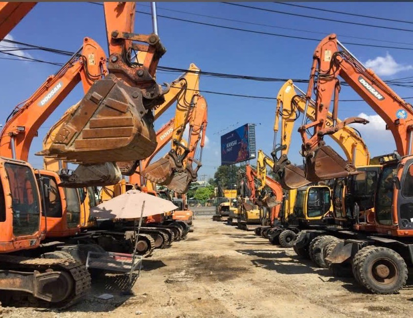 Cho thuê xe cơ giới, xe cuốc, máy múc Bình Dương
