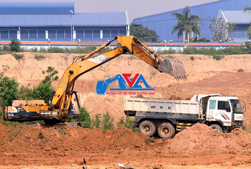 San lấp mặt bằng Dĩ An Bình Dương