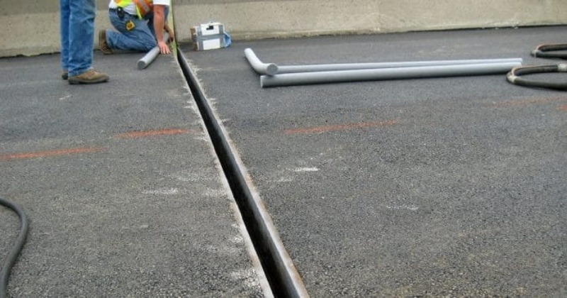 Thi công cắt khe co giãn Sàn, Nền, Đường bê tông Bình Dương
